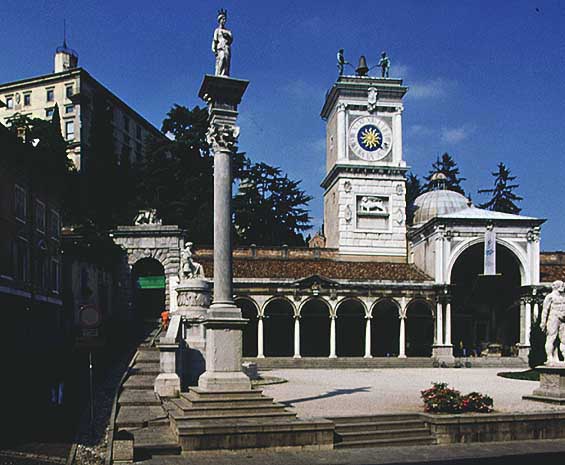View from the piazza della Libertà (photo Sutto 1999) 